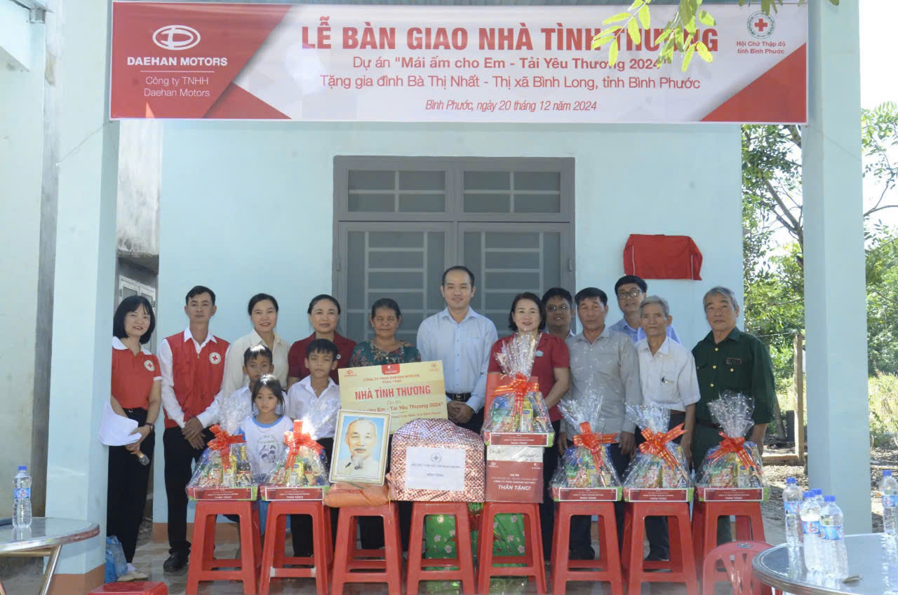 BÀ THỊ NHẤT NHẬN NHÀ TÌNH THƯƠNG